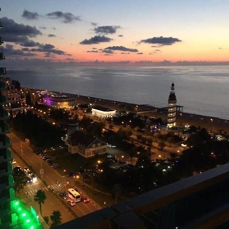 Orbi Citu Apart-Hotel Batumi Bagian luar foto