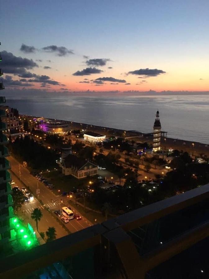Orbi Citu Apart-Hotel Batumi Bagian luar foto